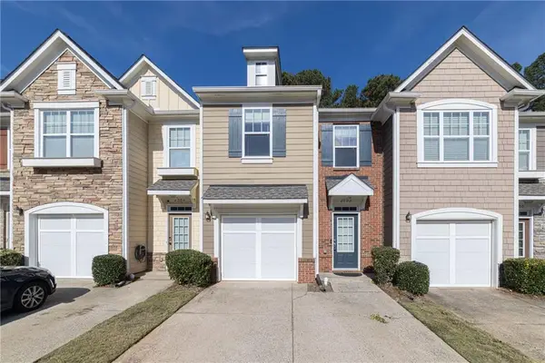 2002 Lakeshore Overlook Circle Nw, Kennesaw, GA 30152