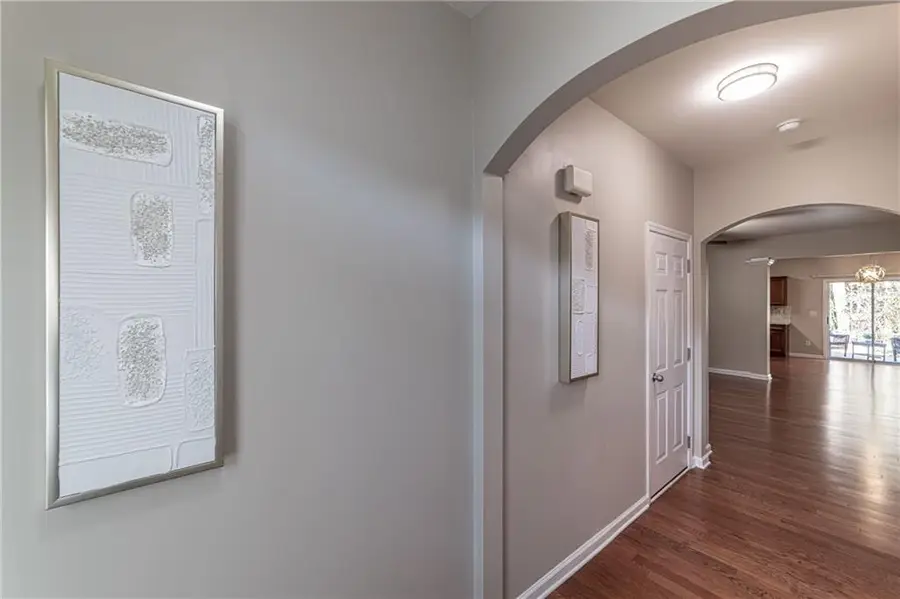 2002 Lakeshore Overlook Circle Nw, Kennesaw, GA 30152 - Image #3