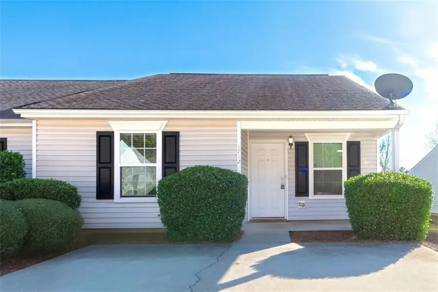 1712 Summerwoods Lane, Griffin, GA 30224 - Image #2