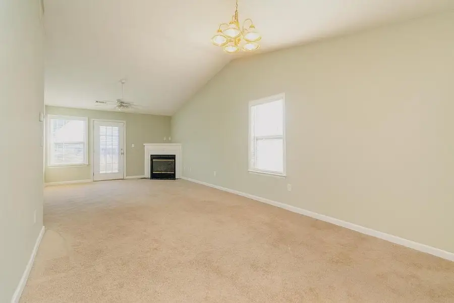 1712 Summerwoods Lane, Griffin, GA 30224 - Image #3