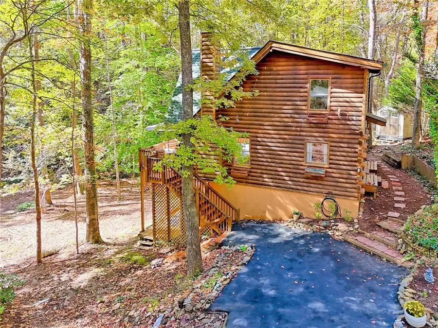 2146 Bend N Hickory Road, Toccoa, GA 30577 - #2