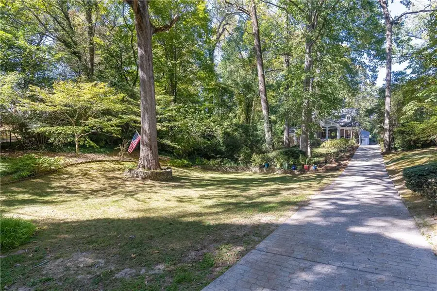 332 Brentwood Drive Ne, Atlanta, GA 30305 - Image #3