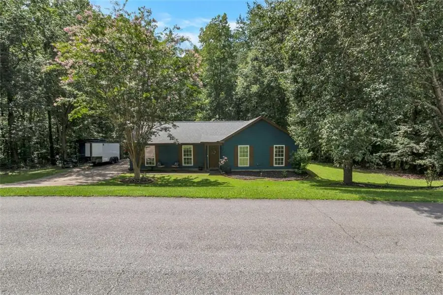 6707 Spring Head Drive, Flowery Branch, GA 30542 - Image #2