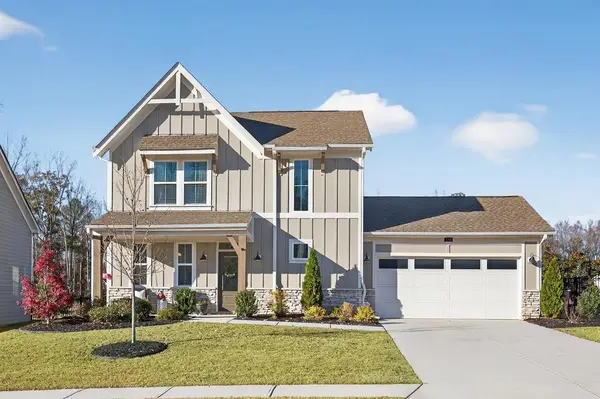 176 Michigan Circle, Hoschton, GA 30548