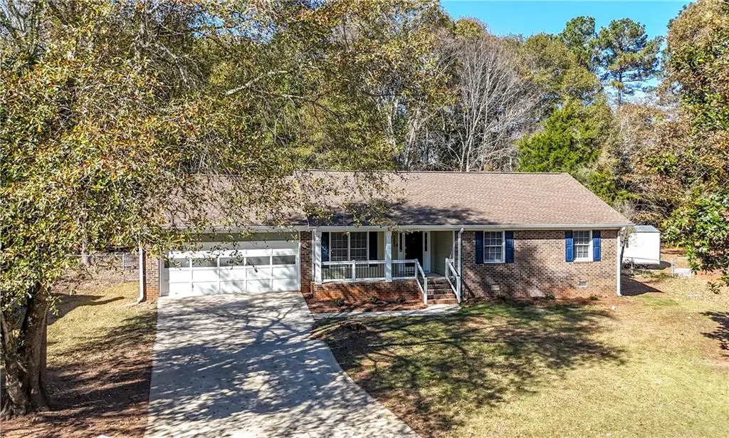 153 Stonybrook Court, Athens, GA 30605 - Image #1