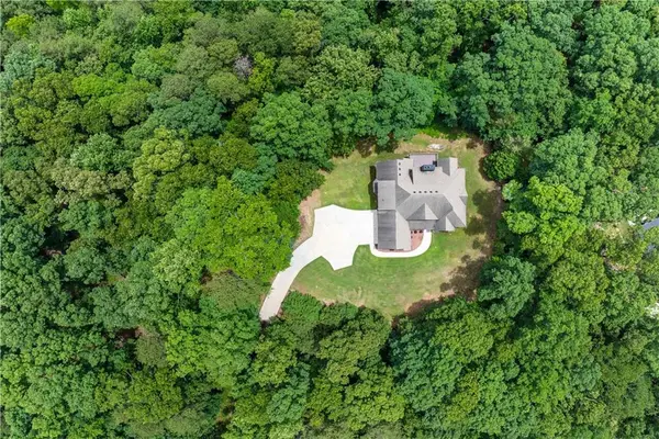 6020 Cochran Mill Road, Chattahoochee Hills, GA 30268