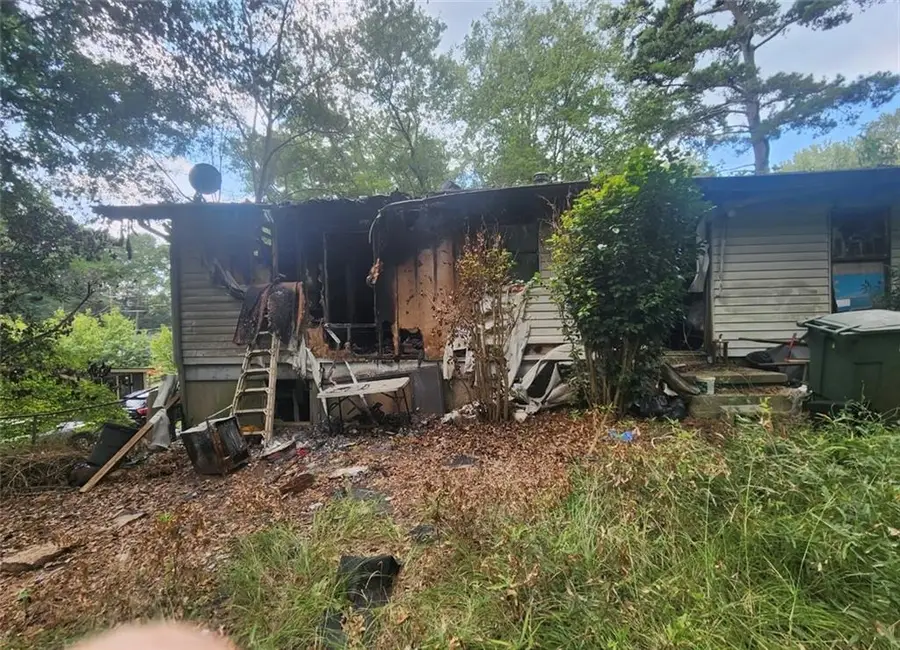 6118 Biscayne Drive, Forest Park, GA 30297 - Image #2