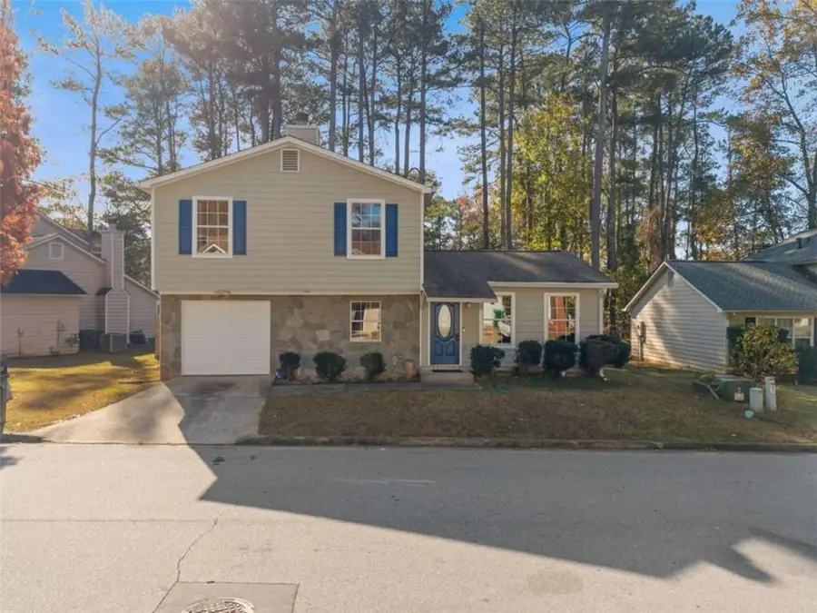 1311 Stoneleigh Way, Stone Mountain, GA 30088 - Image #2