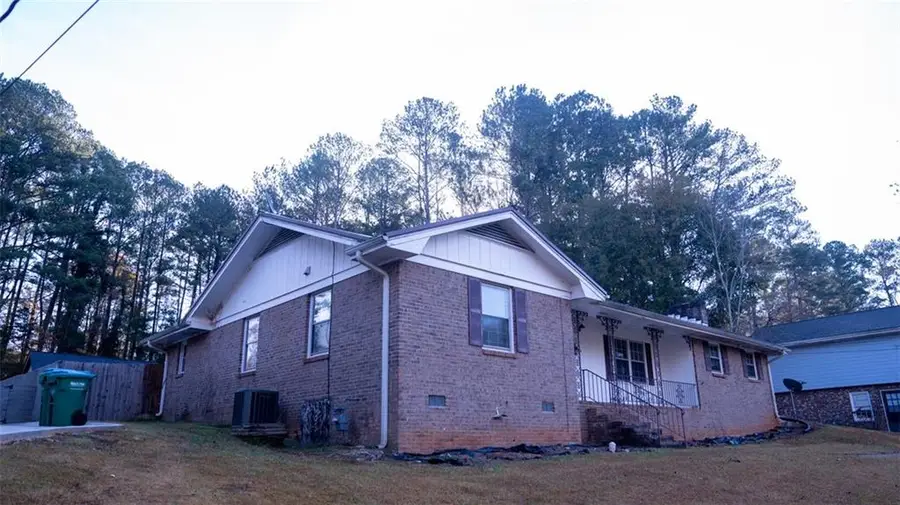 834 Hickory Ridge Road Sw, Lilburn, GA 30047 - Image #3