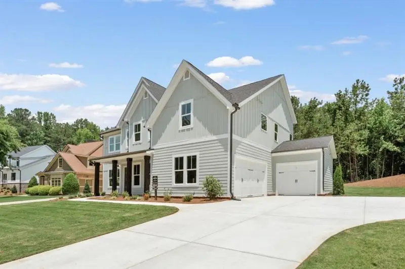 9155 Greenway Court, Gainesville, GA 30506 - Image #2