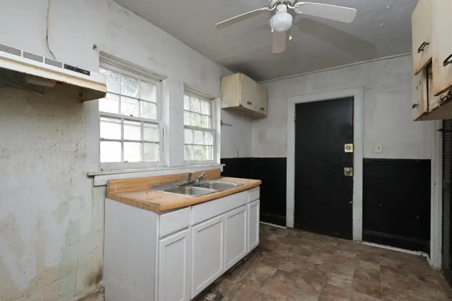 49 Chappell Road Nw, Atlanta, GA 30314 - Image #3