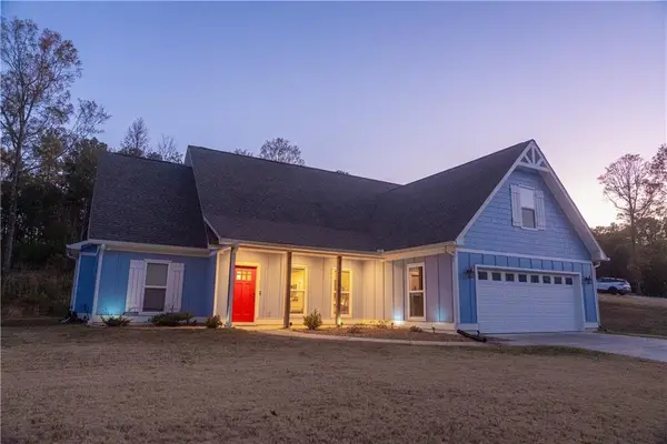 408 Peachtree Lane Se, Calhoun, GA 30701