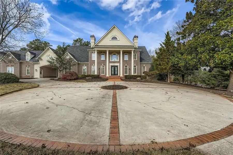 12620 Old Surrey Place, Roswell, GA 30075 - Image #2