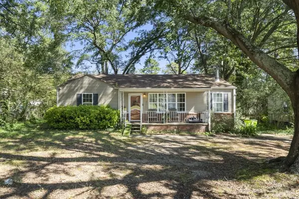 1923 Clearwater Drive, Marietta, GA 30067