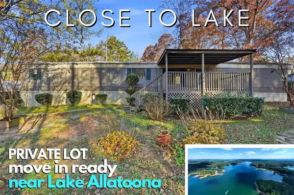 4273 Clark Circle Se, Acworth, GA 30102