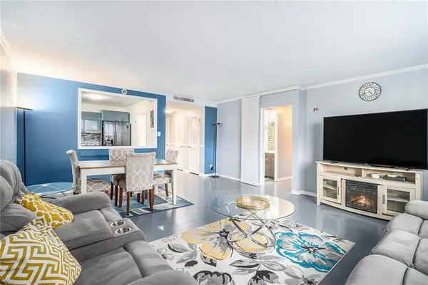 2965 Pharr Court South Nw #614, Atlanta, GA 30305