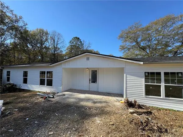 1384 Pocket Road, Braselton, GA 30517