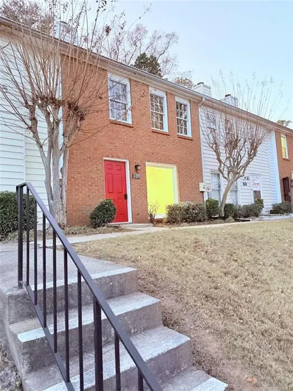 223 High Creek Drive, Roswell, GA 30076 - Image #2