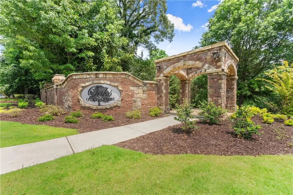 1756 Oak Tree Hollow, Gainesville, GA 30501 - Image #1