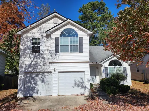 2816 Two Lake Circle, College Park, GA 30349
