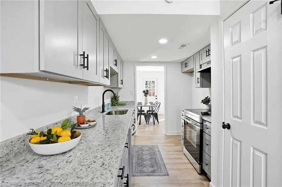 607 Garden Walk Drive, Stone Mountain, GA 30083 - Image #3