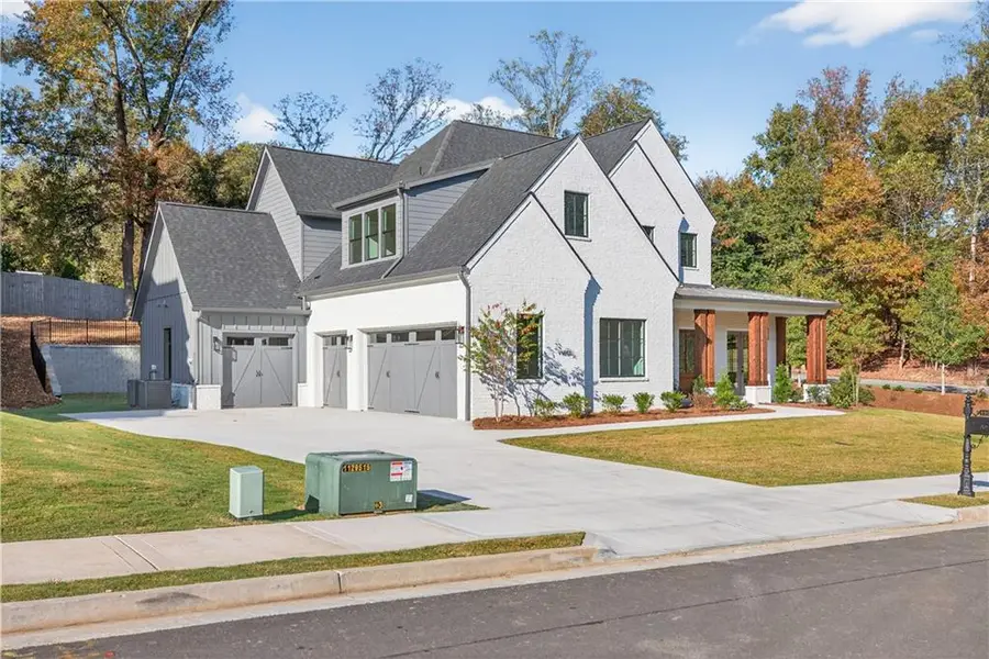 3906 Town Farms Drive, Peachtree Corners, GA 30092 - Image #3