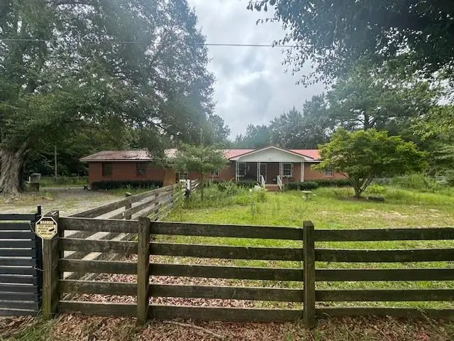 708 Tommy Purvis Jr Road, Reynolds, GA 31076 - Image #2