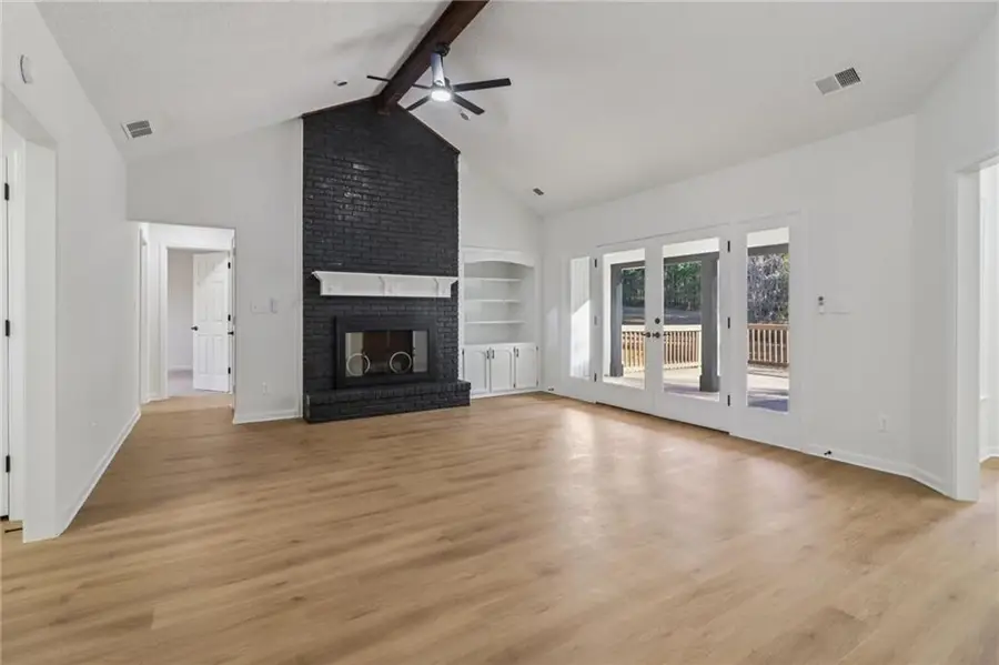 135 Willow Lake Lane, Sharpsburg, GA 30277 - Image #3