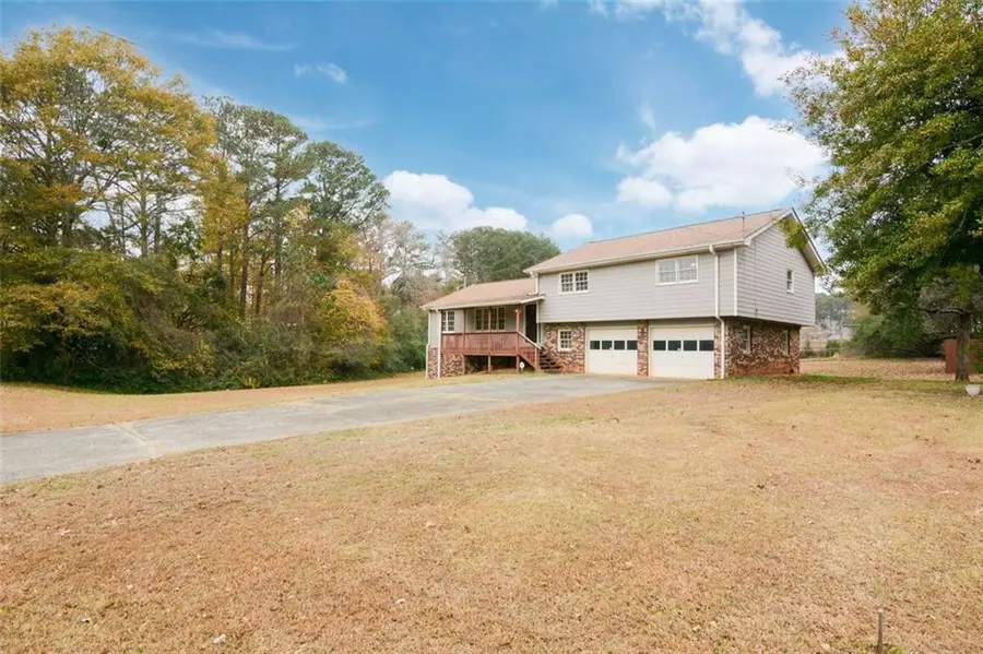 6007 Timber Ridge Court, Stone Mountain, GA 30087 - Image #2