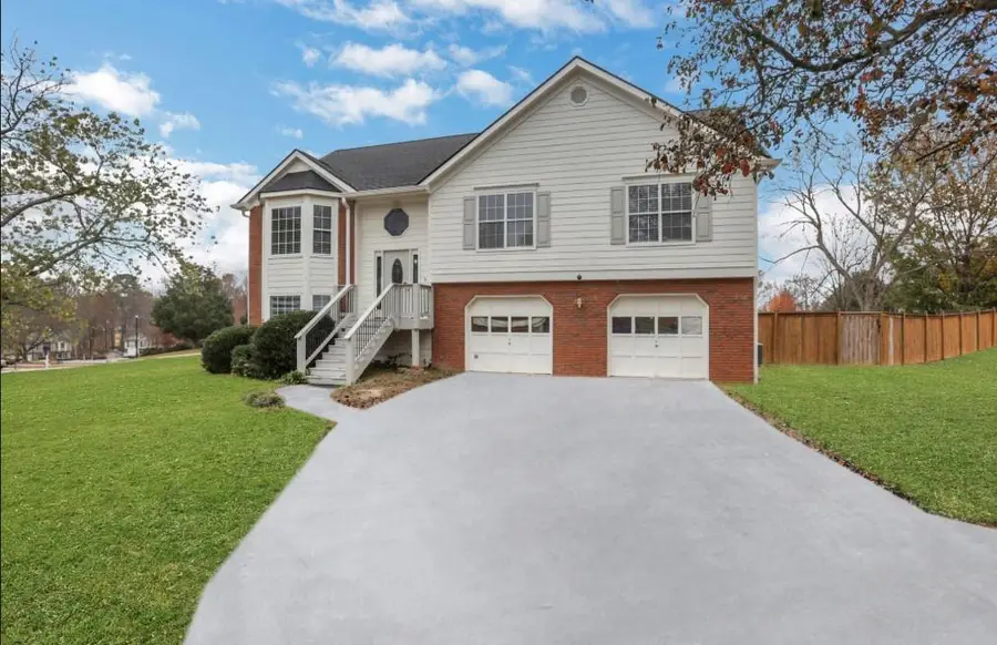 4590 Wheeler Creek Drive, Hoschton, GA 30548 - Image #2