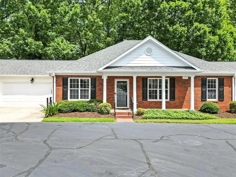 509 Courtyard Way, Woodstock, GA 30189 - Image #2