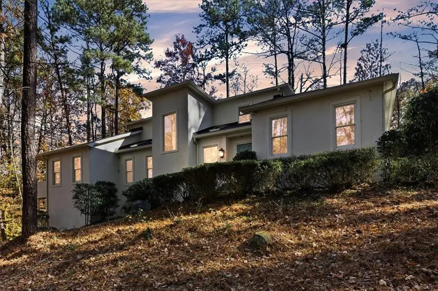 1525 Huntingford Drive, Marietta, GA 30068 - Image #2
