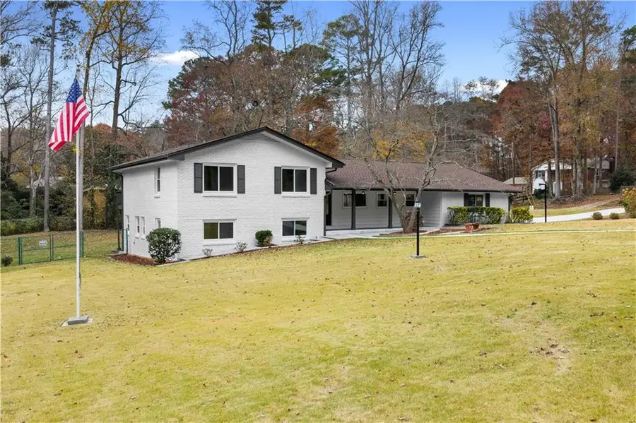 5401 Smoke Rise Drive, Stone Mountain, GA 30087 - Image #2