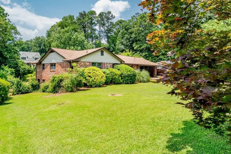 3854 Ridgewood Drive Se, Smyrna, GA 30080 - Image #3
