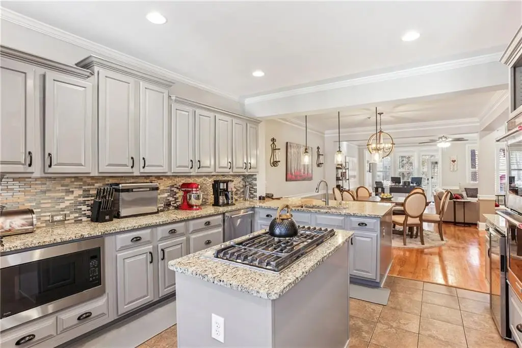 520 Vinings Estates Drive Se #B04, Mableton, GA 30126 - Image #1