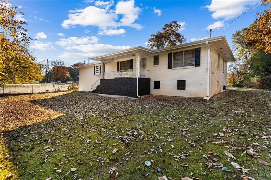 1021 Wisteria Drive Sw, Mableton, GA 30126 - Image #3