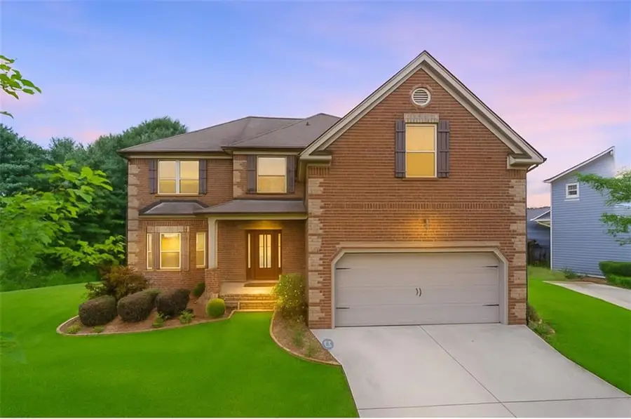 204 Misty Grove Drive, Loganville, GA 30052 - Image #2