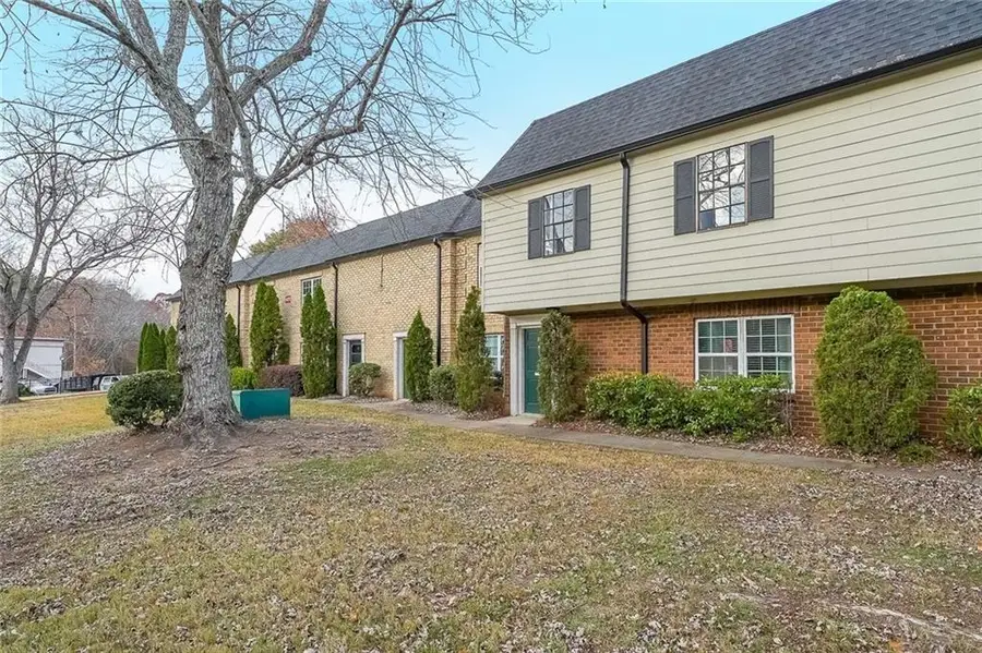 400 Winding River Drive #E, Atlanta, GA 30350 - Image #2