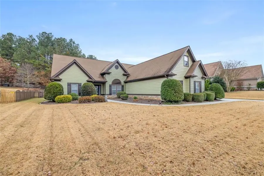 731 Lincoln Drive, Winder, GA 30680 - Image #2