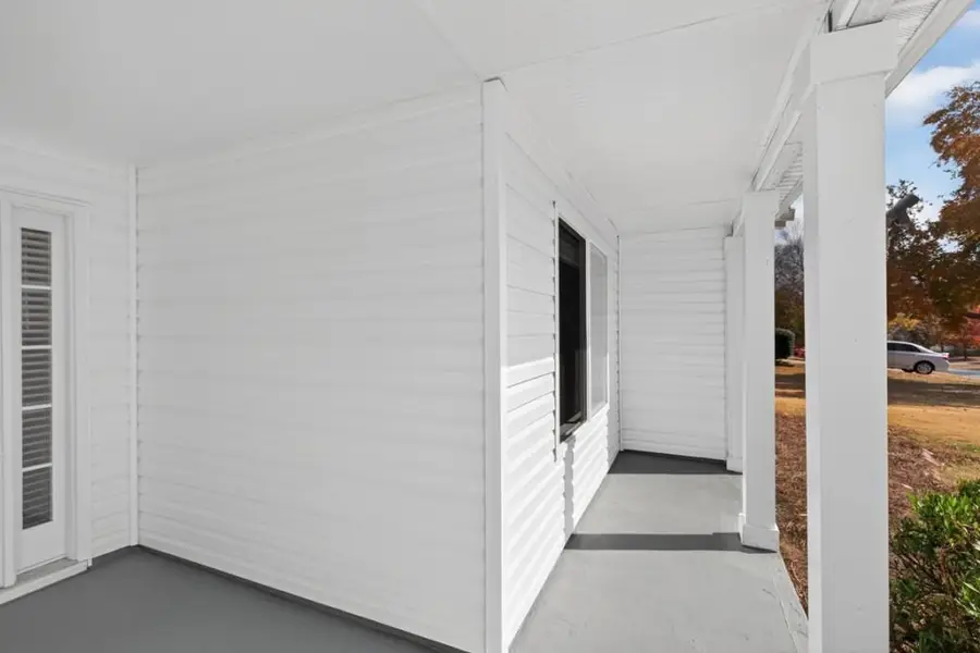 412 Regan Drive, Winder, GA 30680 - Image #3