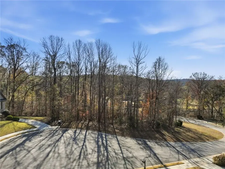 490 Meadow Lake Terrace, Hoschton, GA 30548 - Image #3