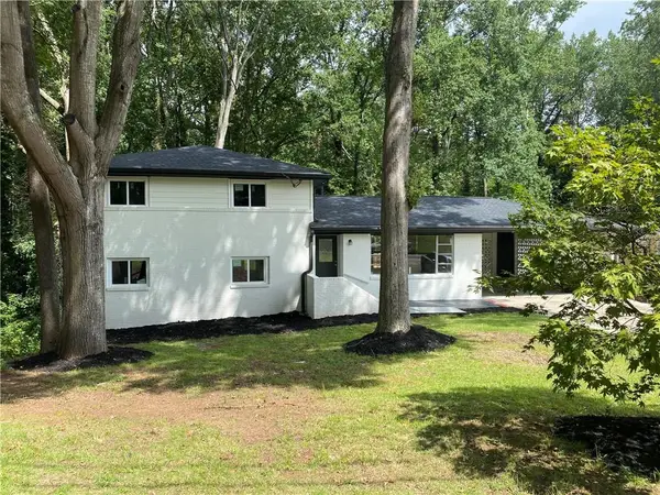 3211 Thrasher Circle, Decatur, GA 30032