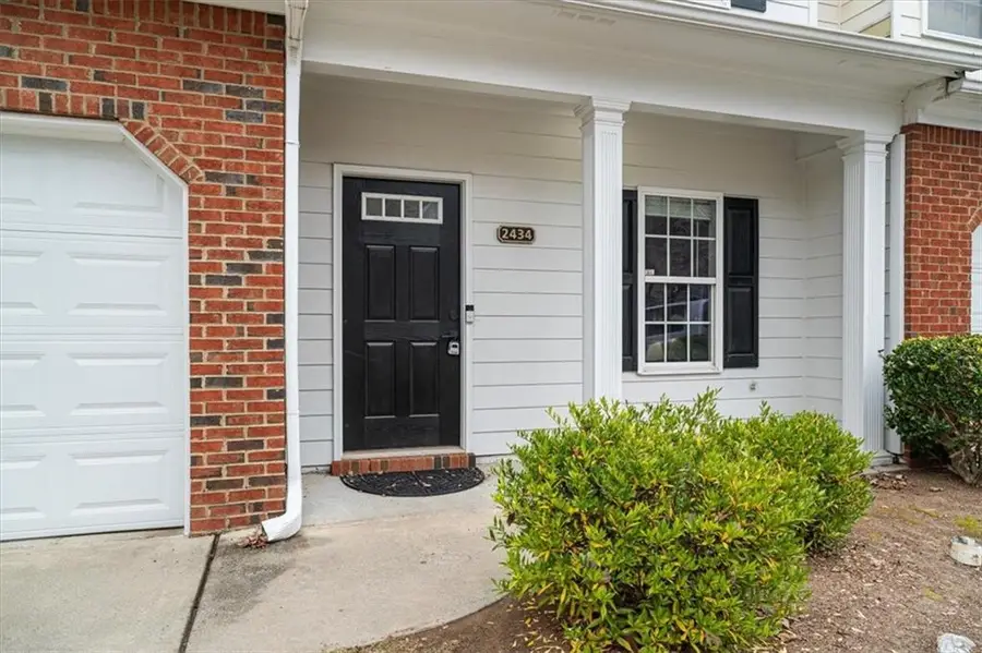 2434 Clock Face Court, Lawrenceville, GA 30043 - Image #3