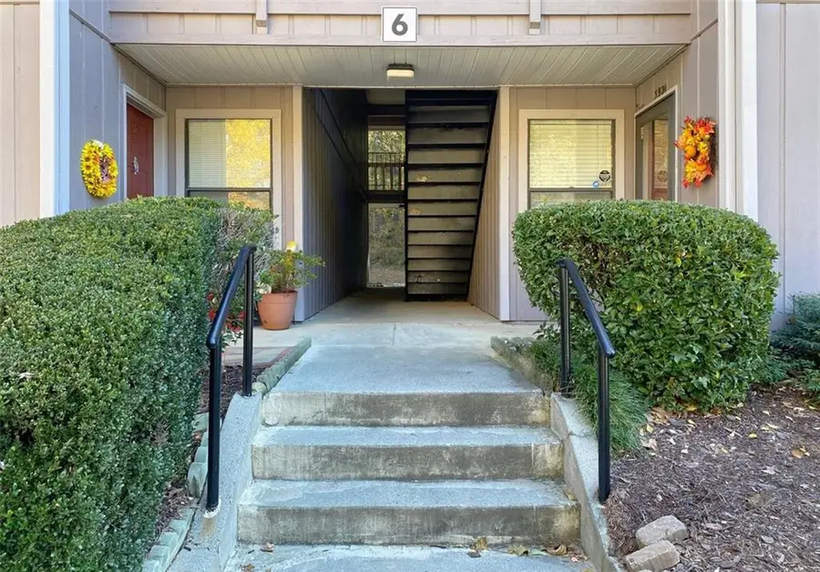 3934 Woodridge Way, Tucker, GA 30084 - Image #3