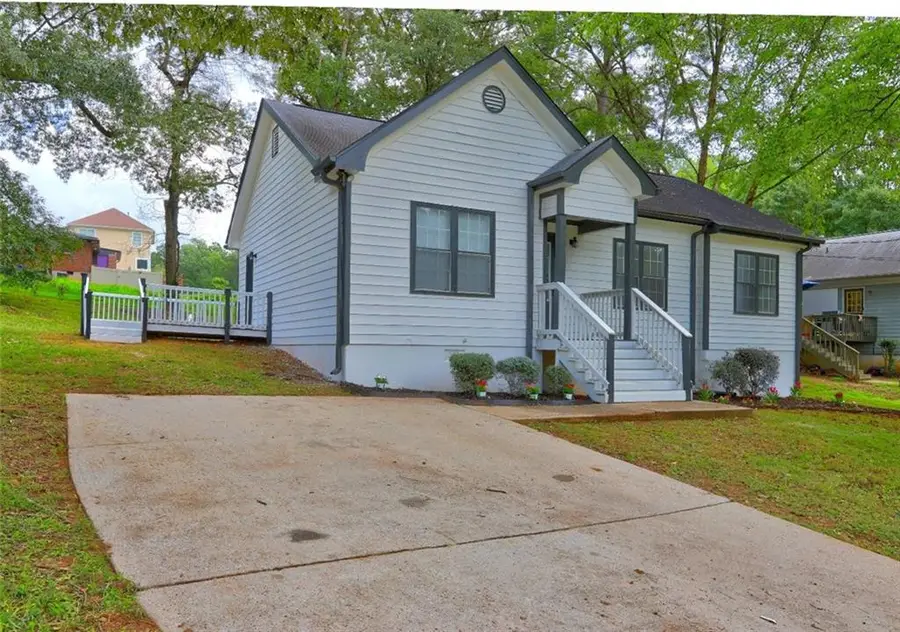 2024 Collier Circle W, Decatur, GA 30032 - Image #2