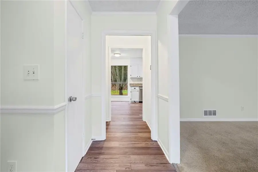 9660 Loblolly Lane, Roswell, GA 30075 - Image #3