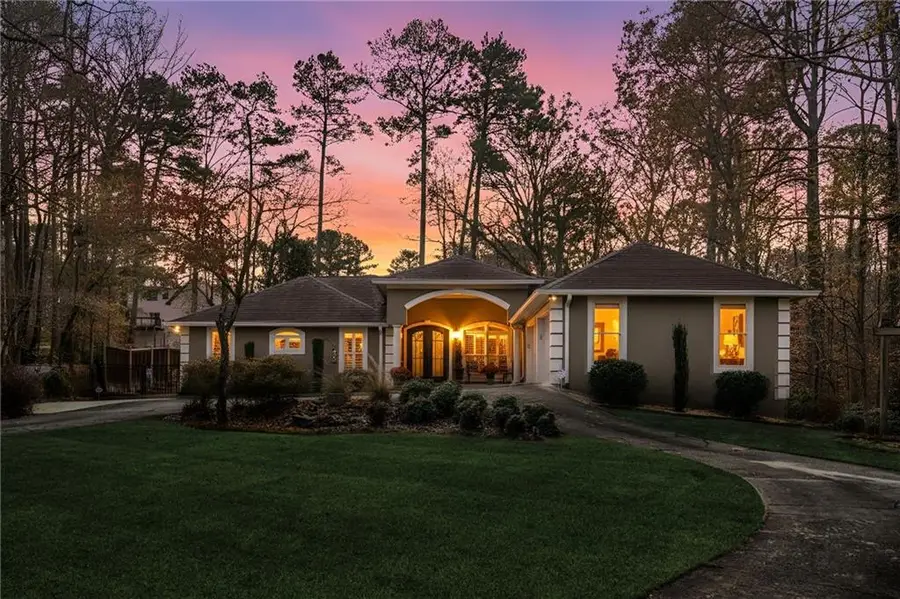 1552 Catherine Court, Suwanee, GA 30024 - Image #2