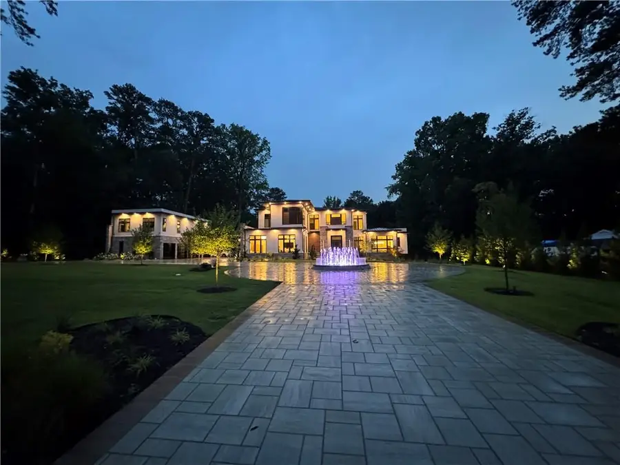 1386 Moores Mill Road Nw, Atlanta, GA 30327 - Image #2