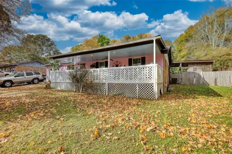 279 Spring Street, Winder, GA 30680 - Image #3