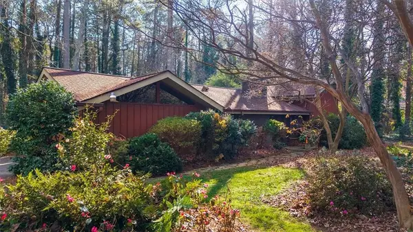 5363 Rosser Road, Smoke Rise, GA 30087